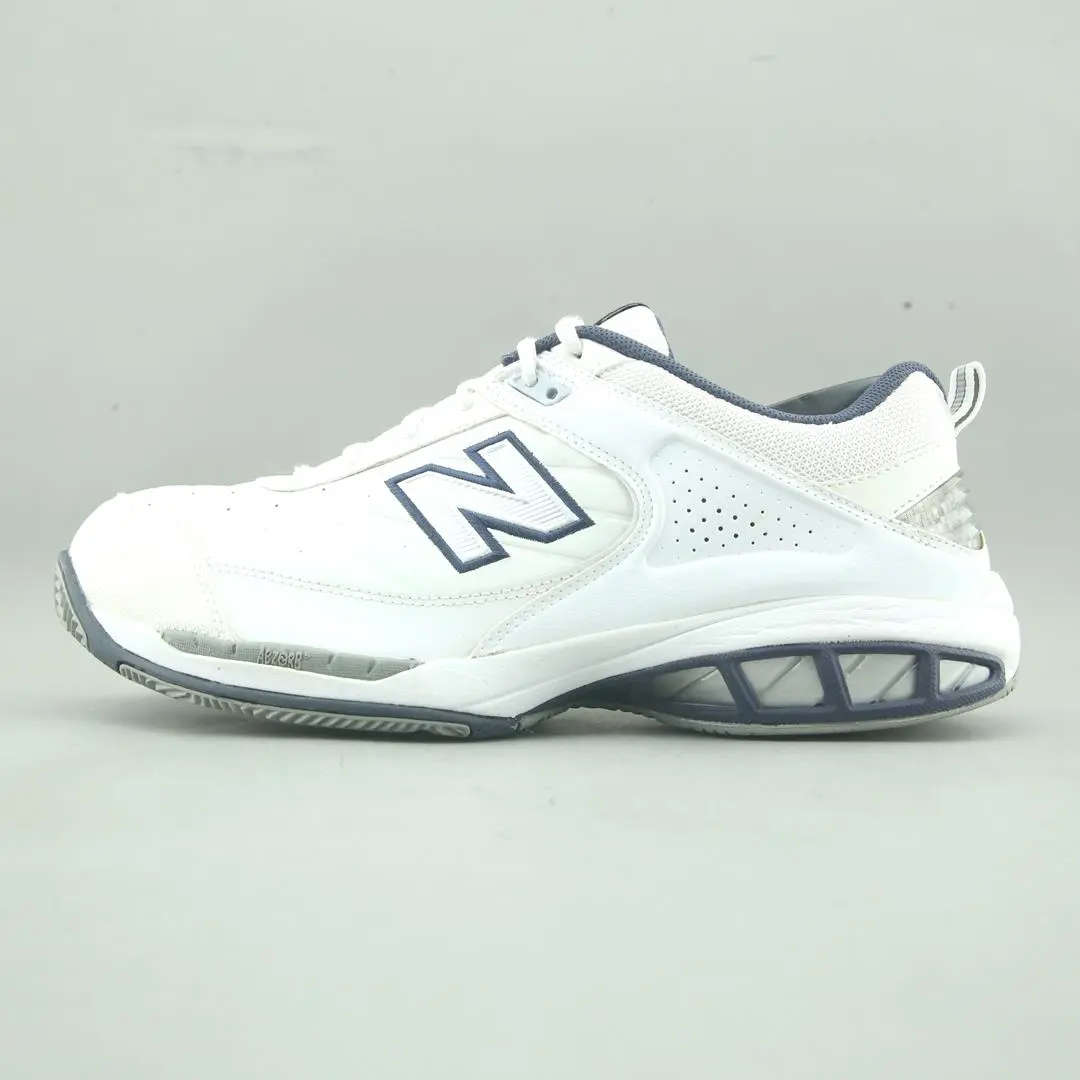 New Balance 806 1