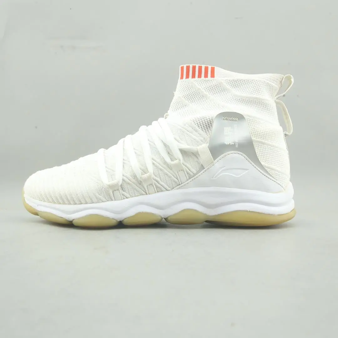 Li-Ning Hang Thung 1