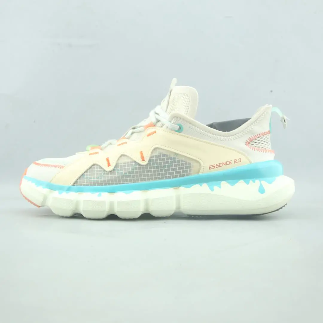 Li-Ning Wade Essence 2.3 Lite 1