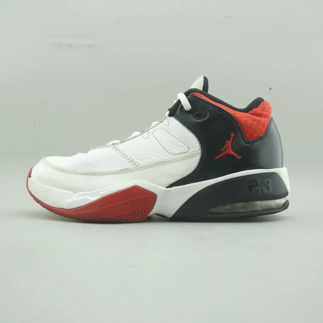 Jordan Max Aura 3 1