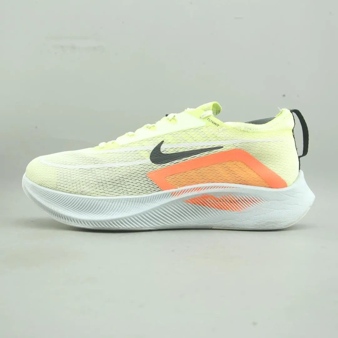 Nike Zoom Fly 4 1