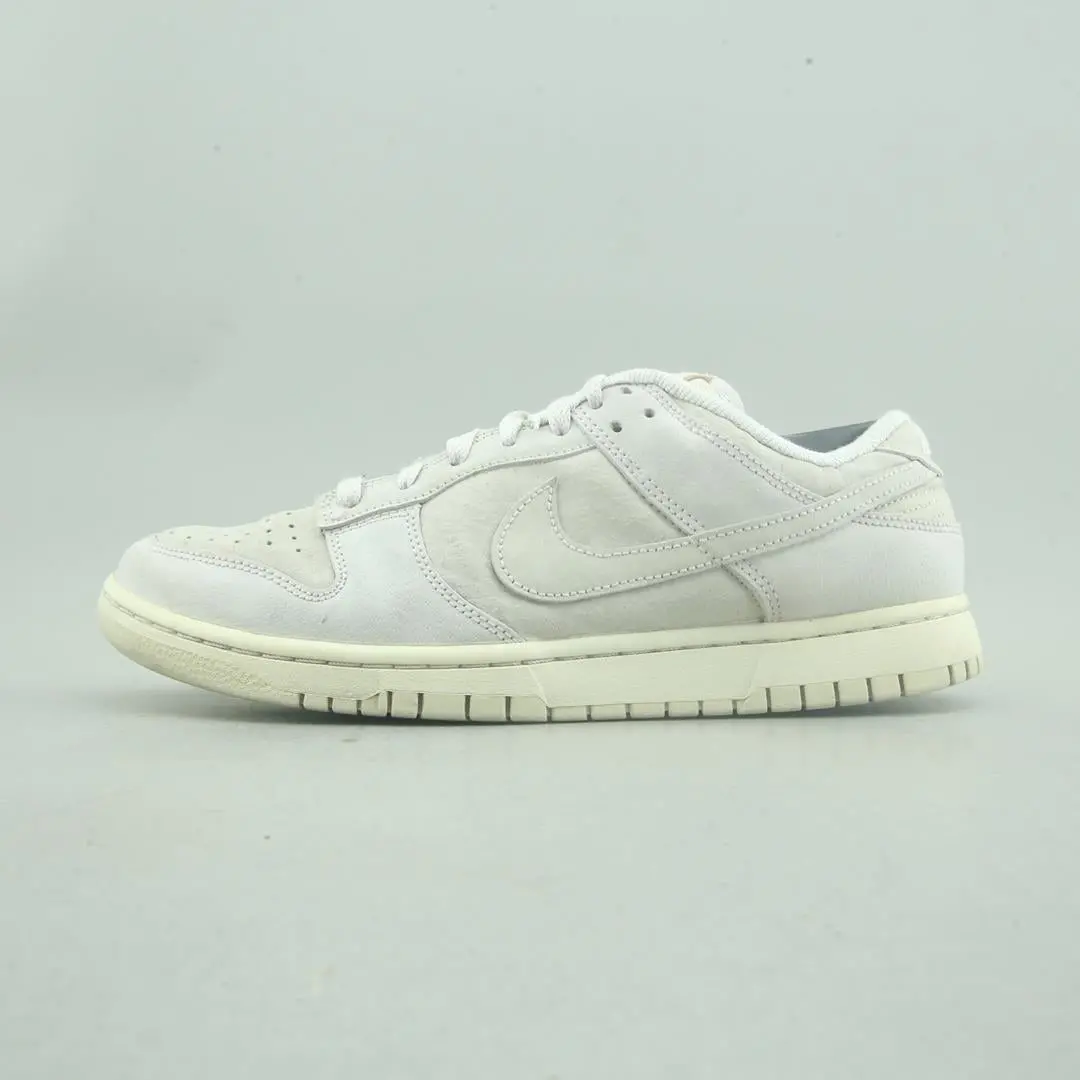Nike Court Vision Low 1
