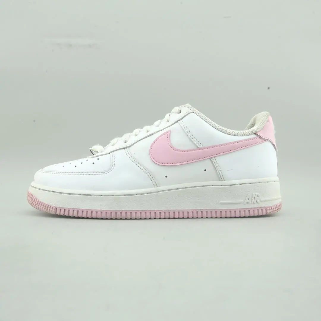 Nike Air Force 1 Low '07 1