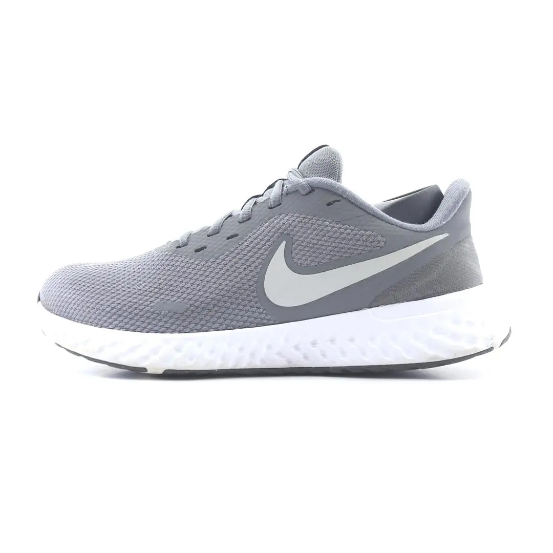 Nike  Revolution 5 1