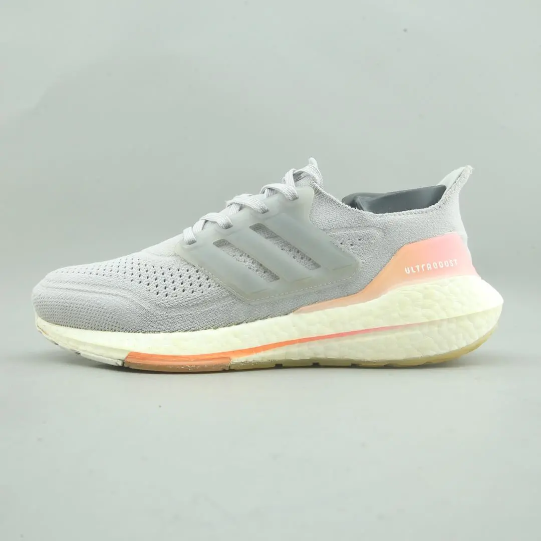 Adidas Ultra Boost 21 1