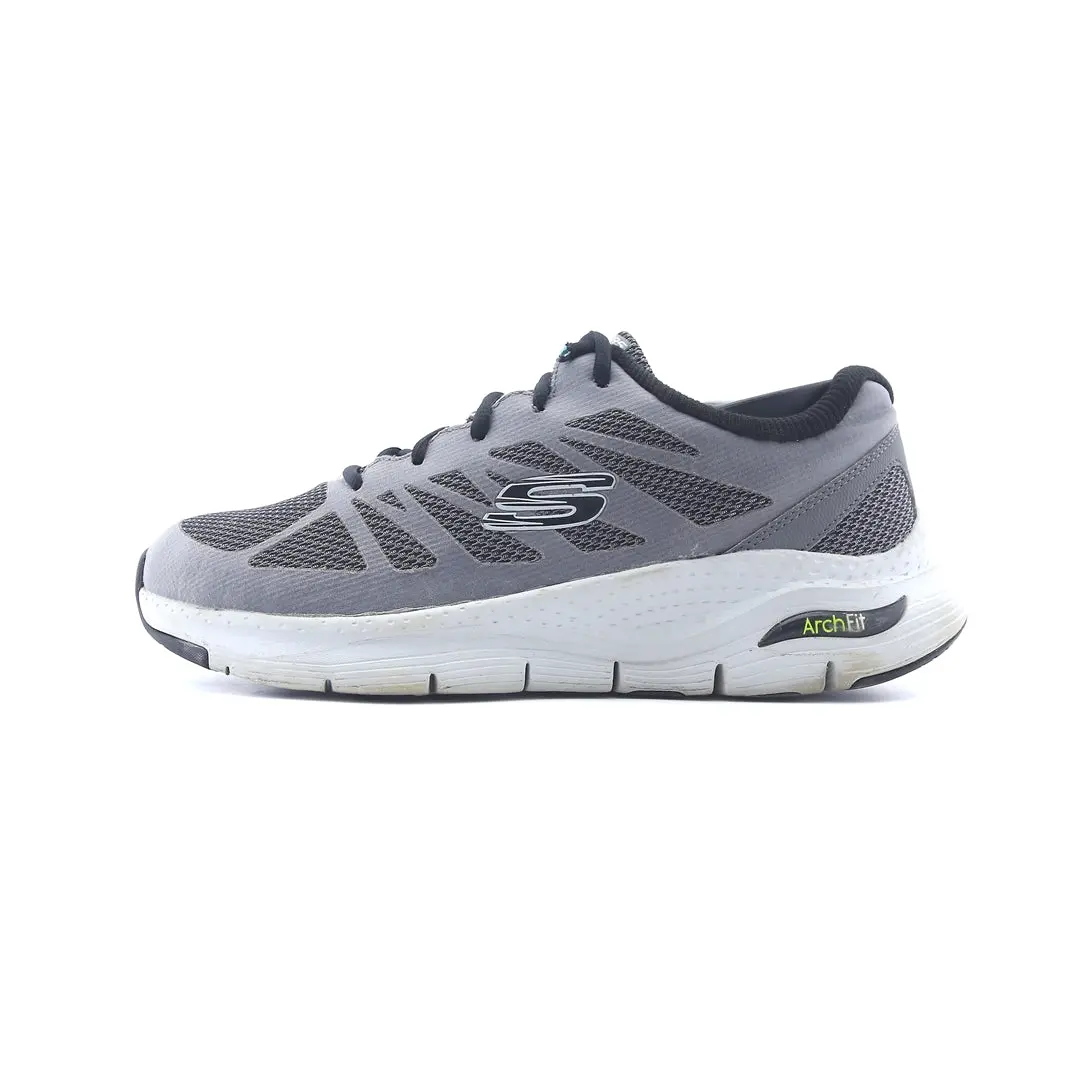 Skechers Arch Fit Phantom 1