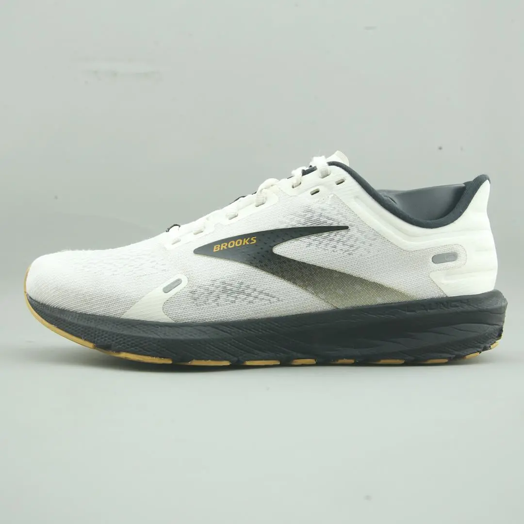 Brooks  Launch 9 1