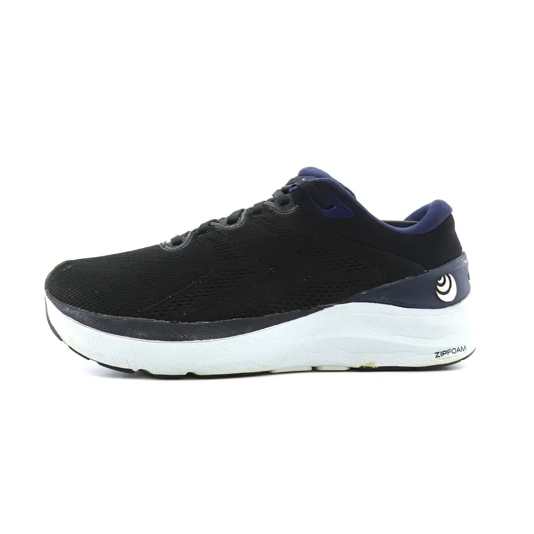 Topo Athletic Phantom 2 1