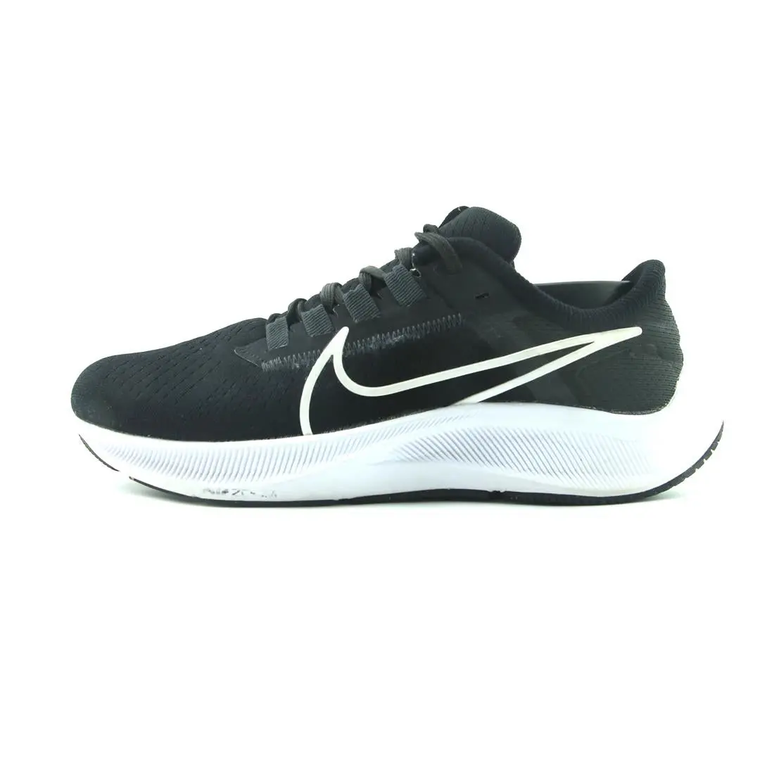 Nike Air Zoom Pegasus 38 1