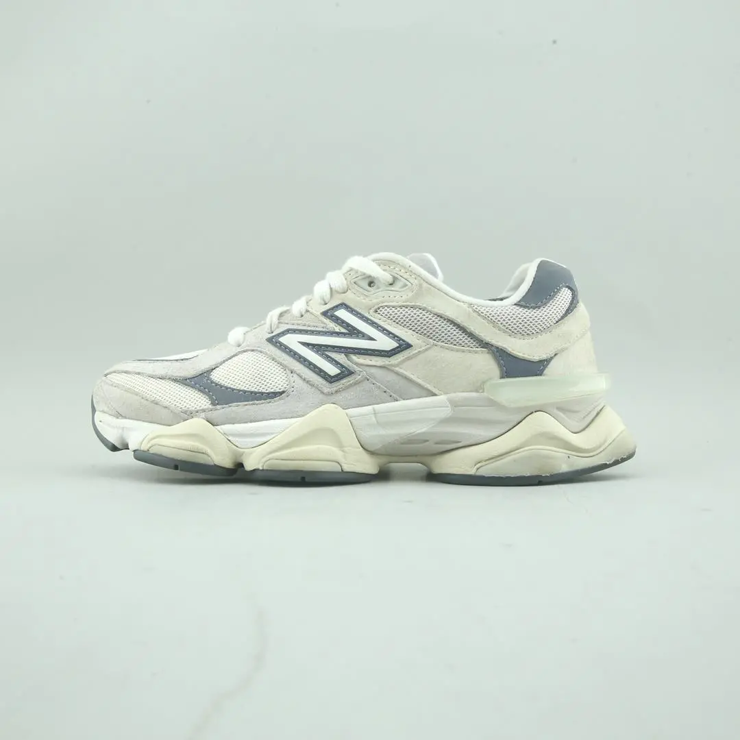New Balance  9060 1