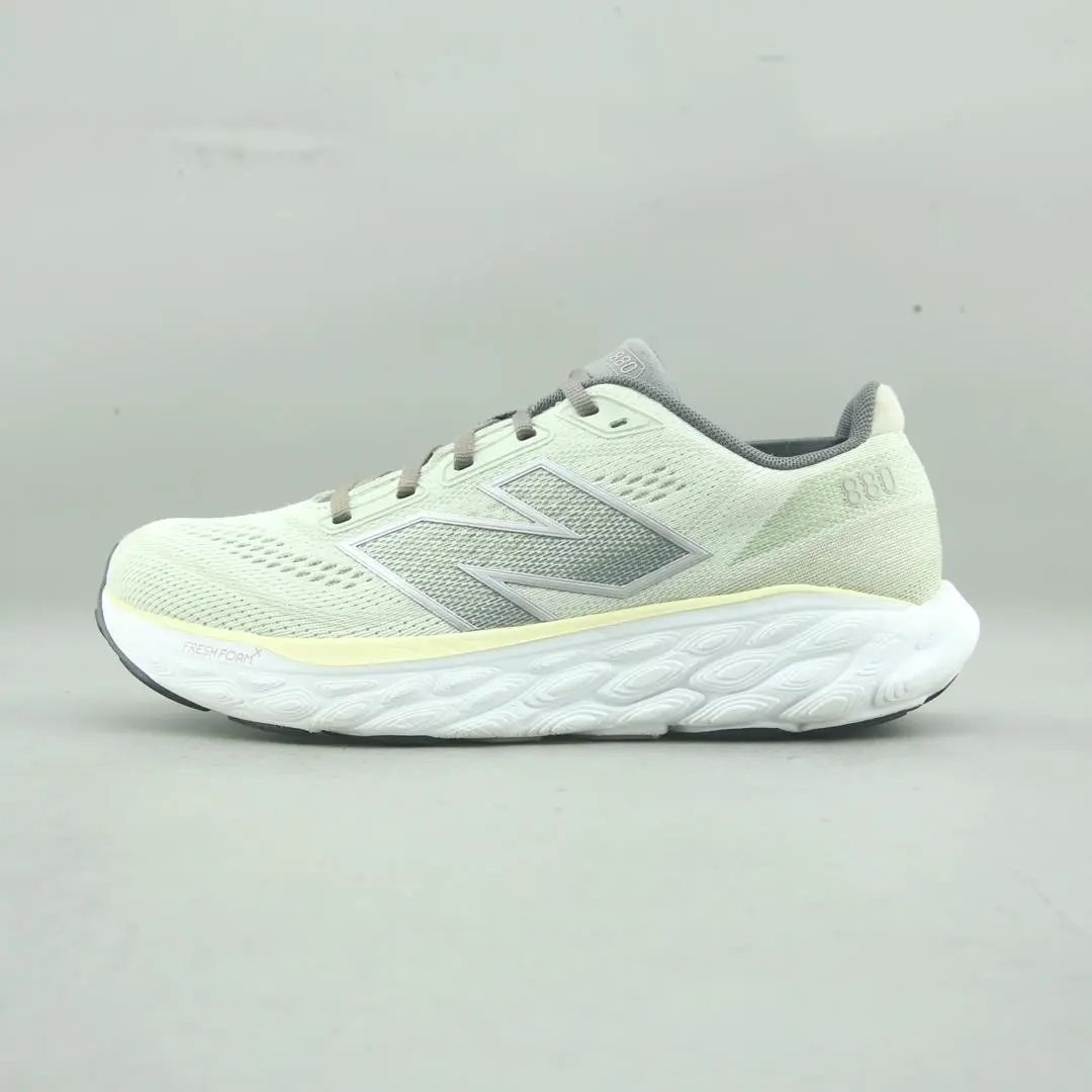 New Balance Fresh Foam X 880 V14 1