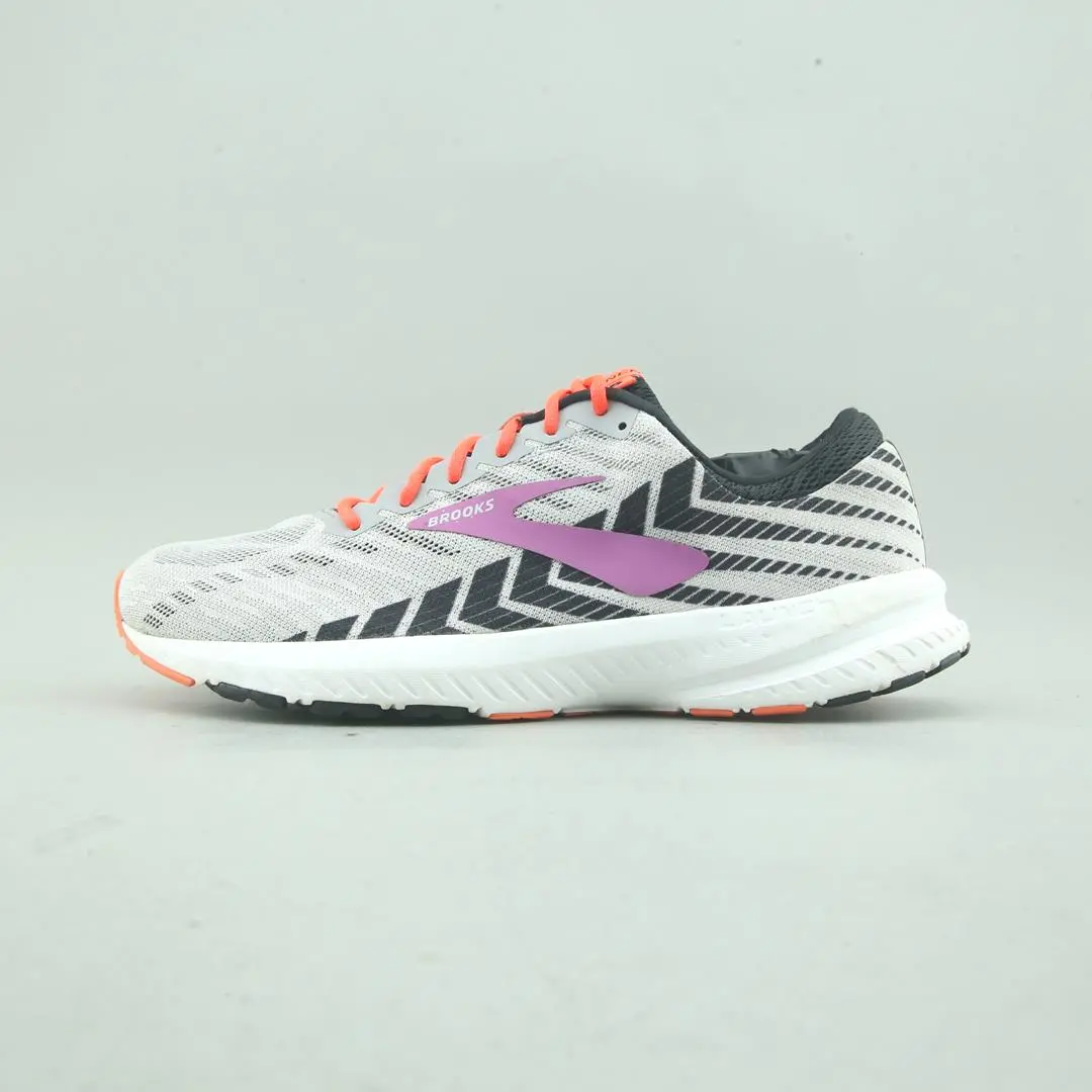 Brooks Launch 8 1