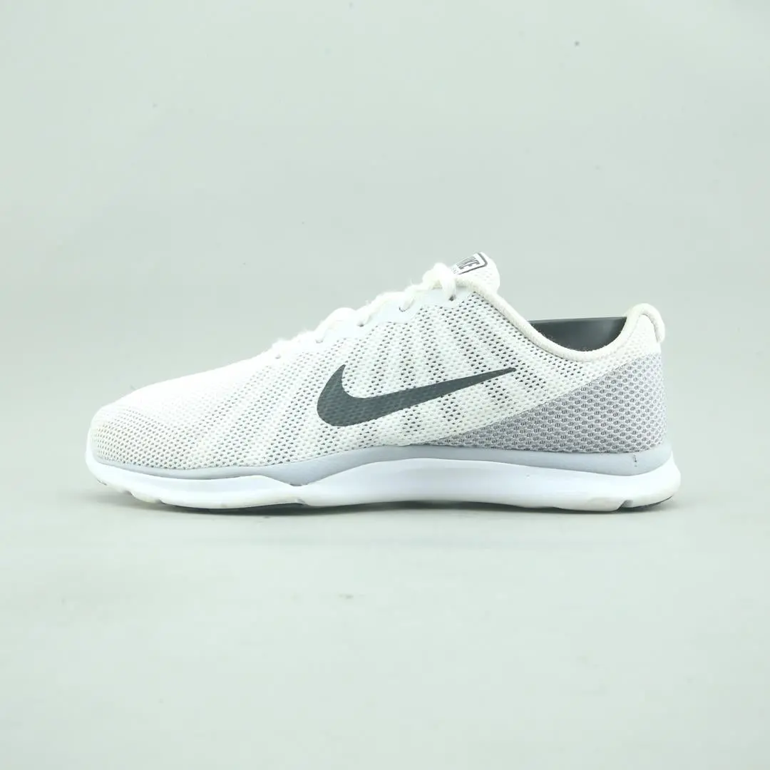 Nike In Season Tr 6 1