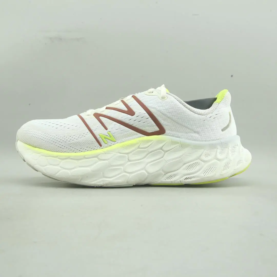 New Balance Fresh Foam More V4 1