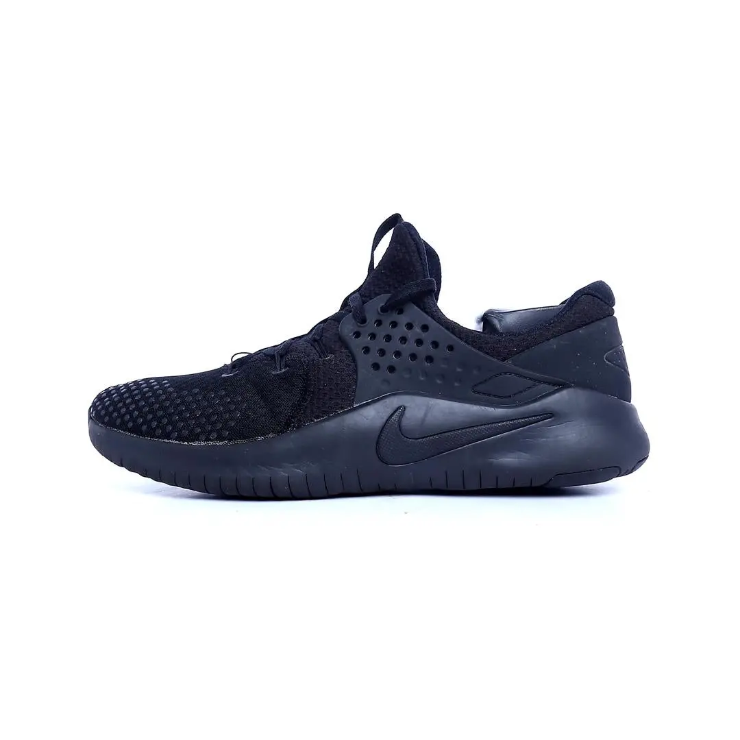 Nike  Free Tr V8 1