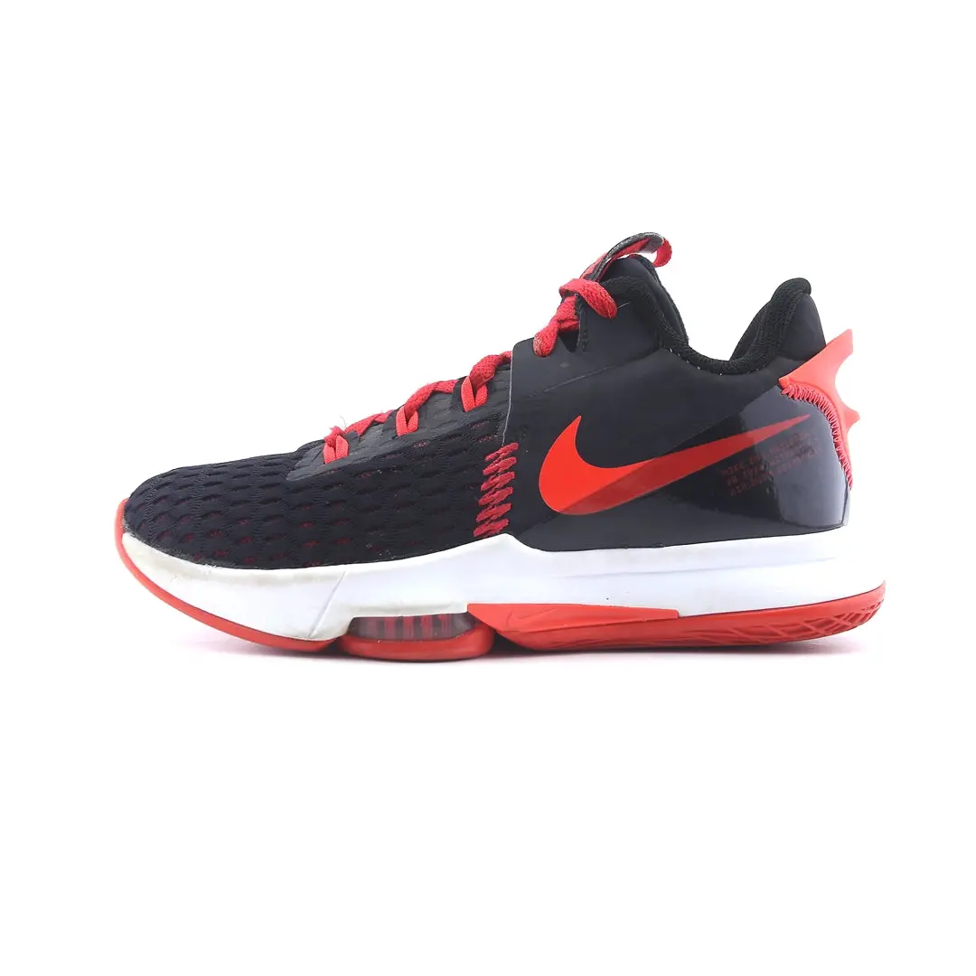 Nike Lebron Witness 5 1