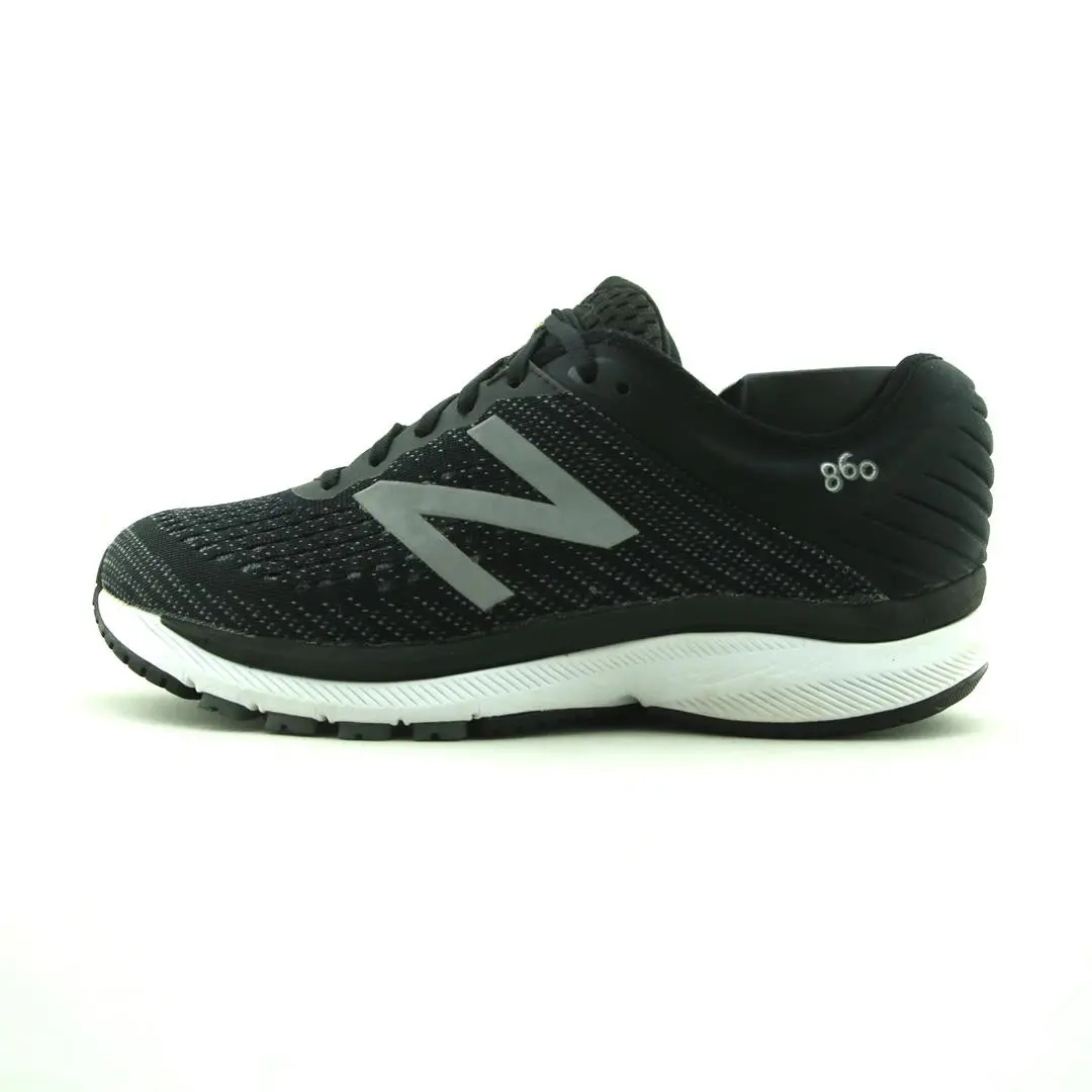 New Balance 860V10 1