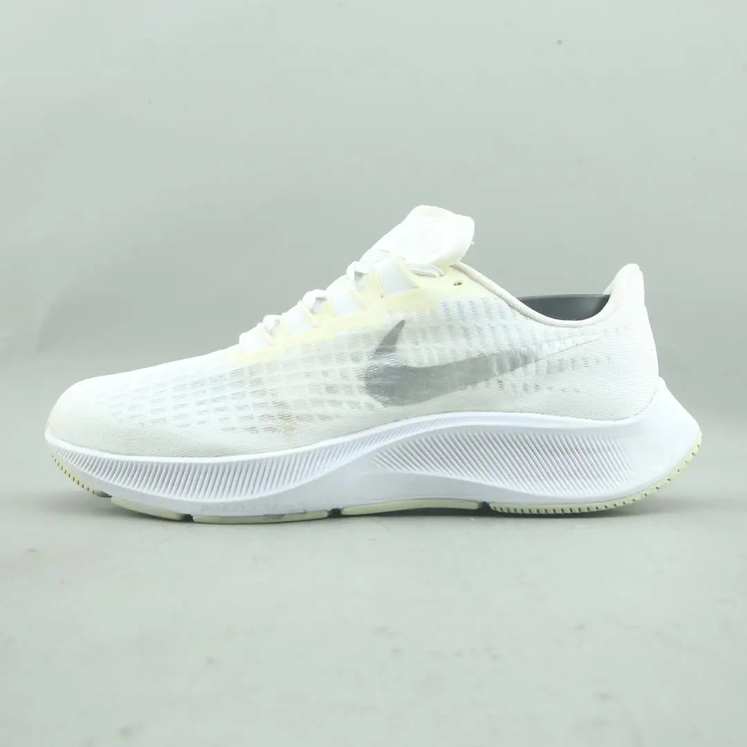 Nike Air Zoom Pegasus 37 1