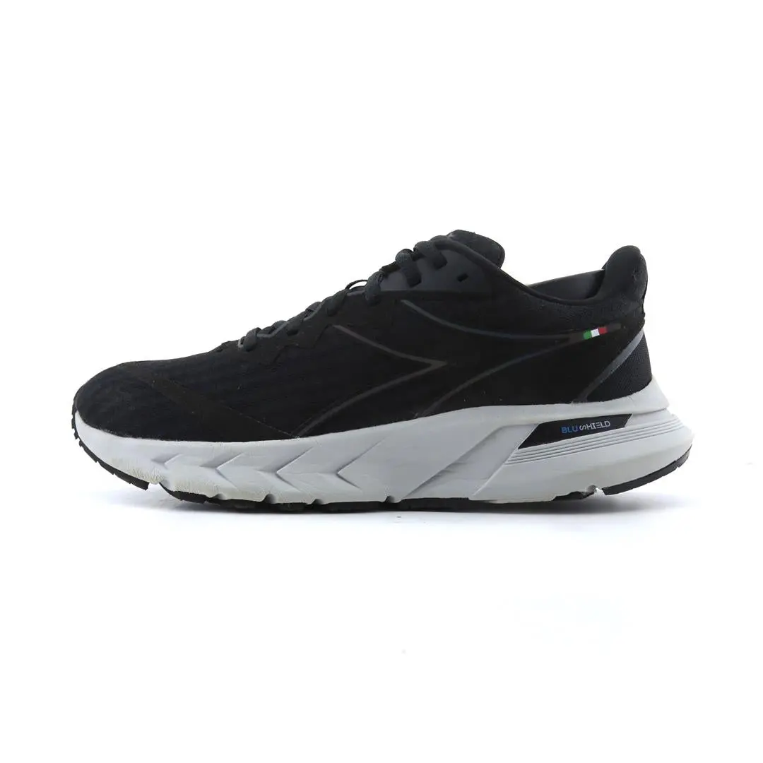 Diadora Mythos Blushield Volo 2 1