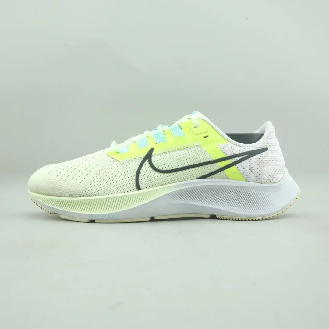 Nike Air Zoom Pegasus 38 1