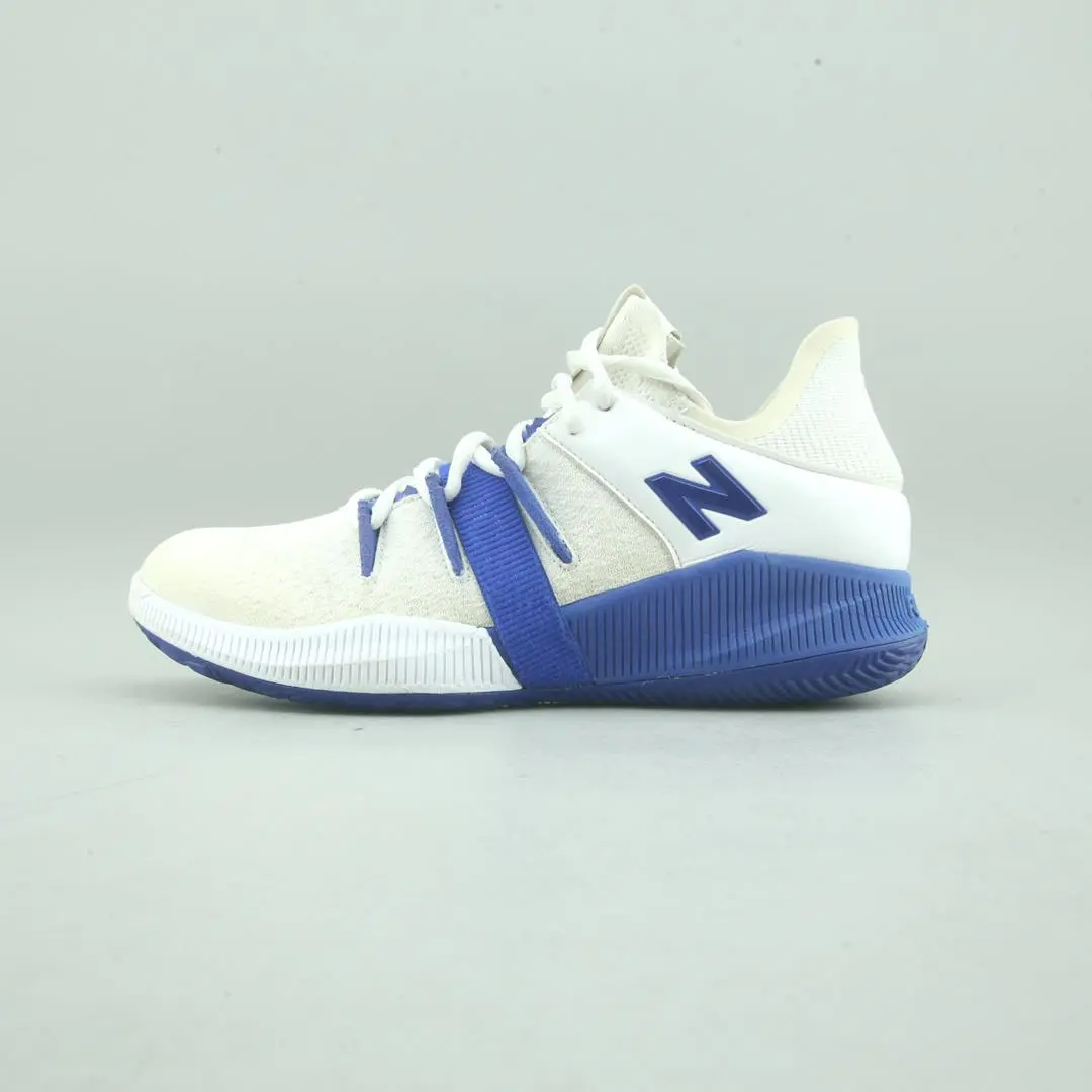 New Balance Omnis 1