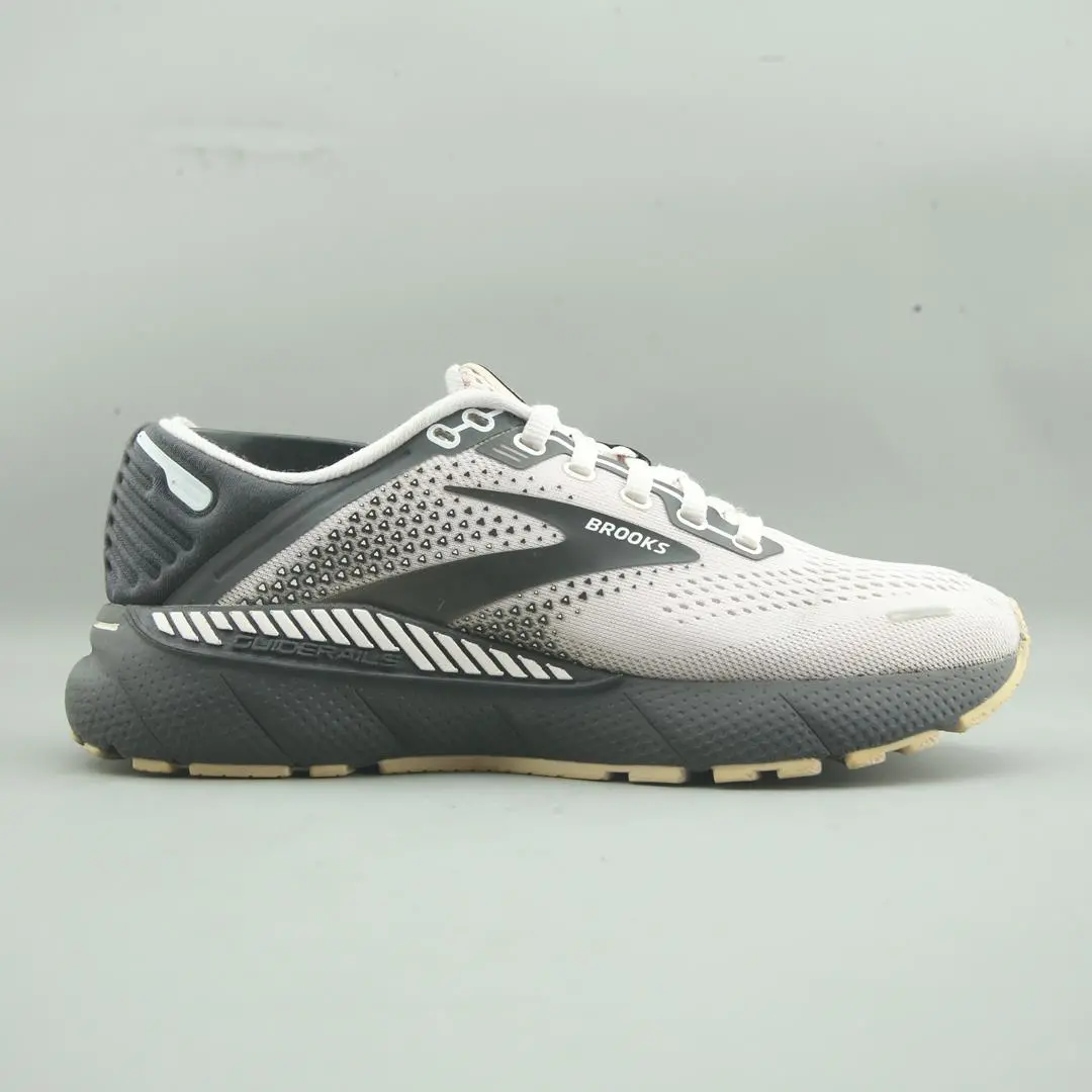 Brooks Adrenaline Gts 22 2