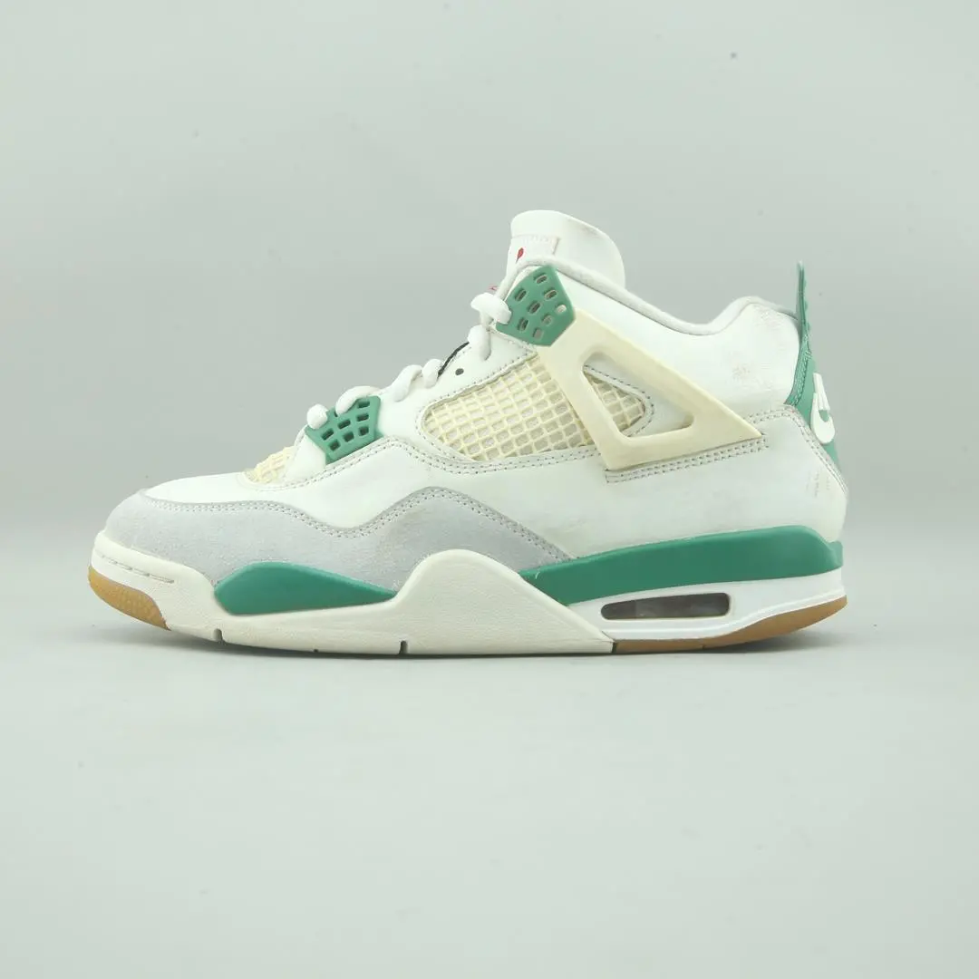 Nike Jordan 4 Retro 1