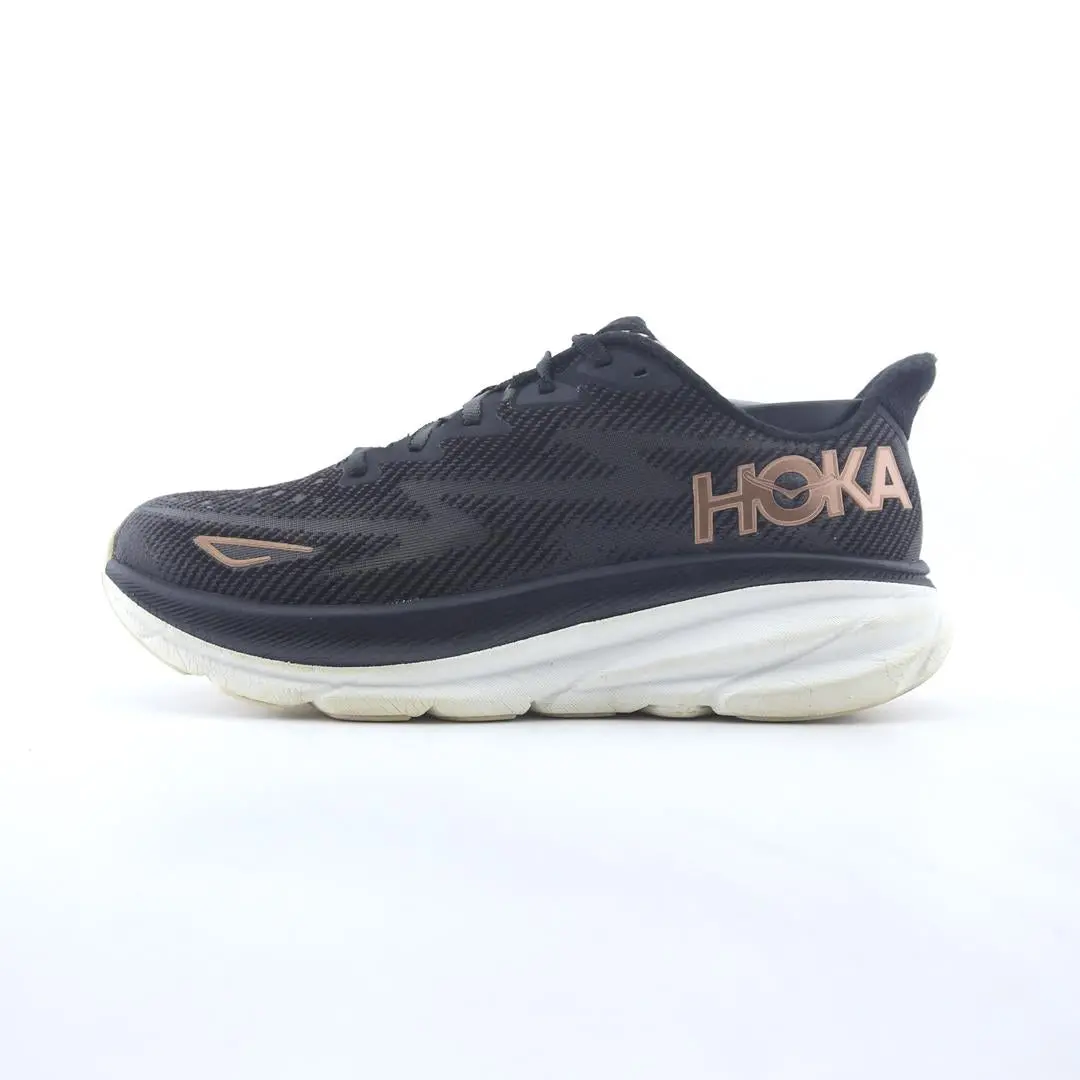 Hoka One One Clifton 9 1