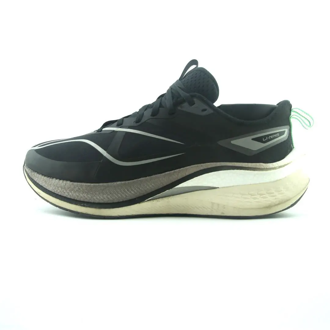 Li-Ning Red Hare 7 Pro 1