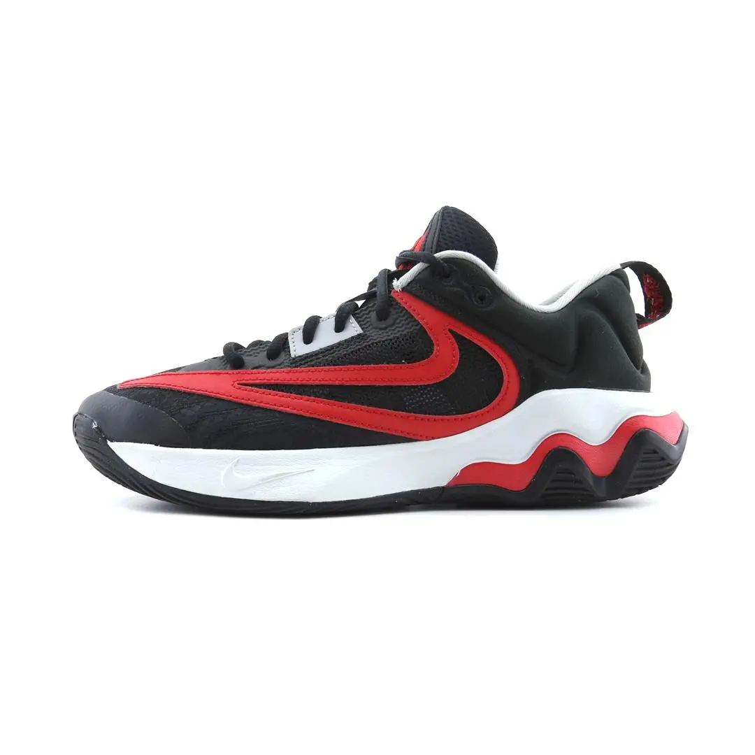 Nike Giannis Immortality 3 1