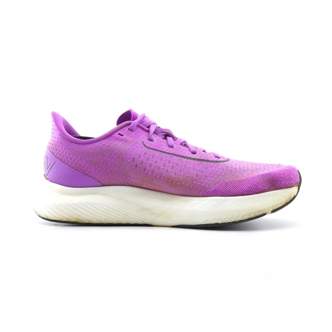 New Balance Fuelcell Rebel V3 2