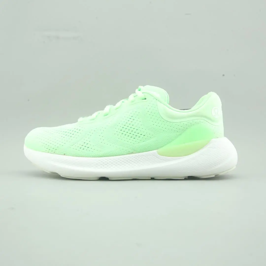 Lululemon  Beyondfeel 1