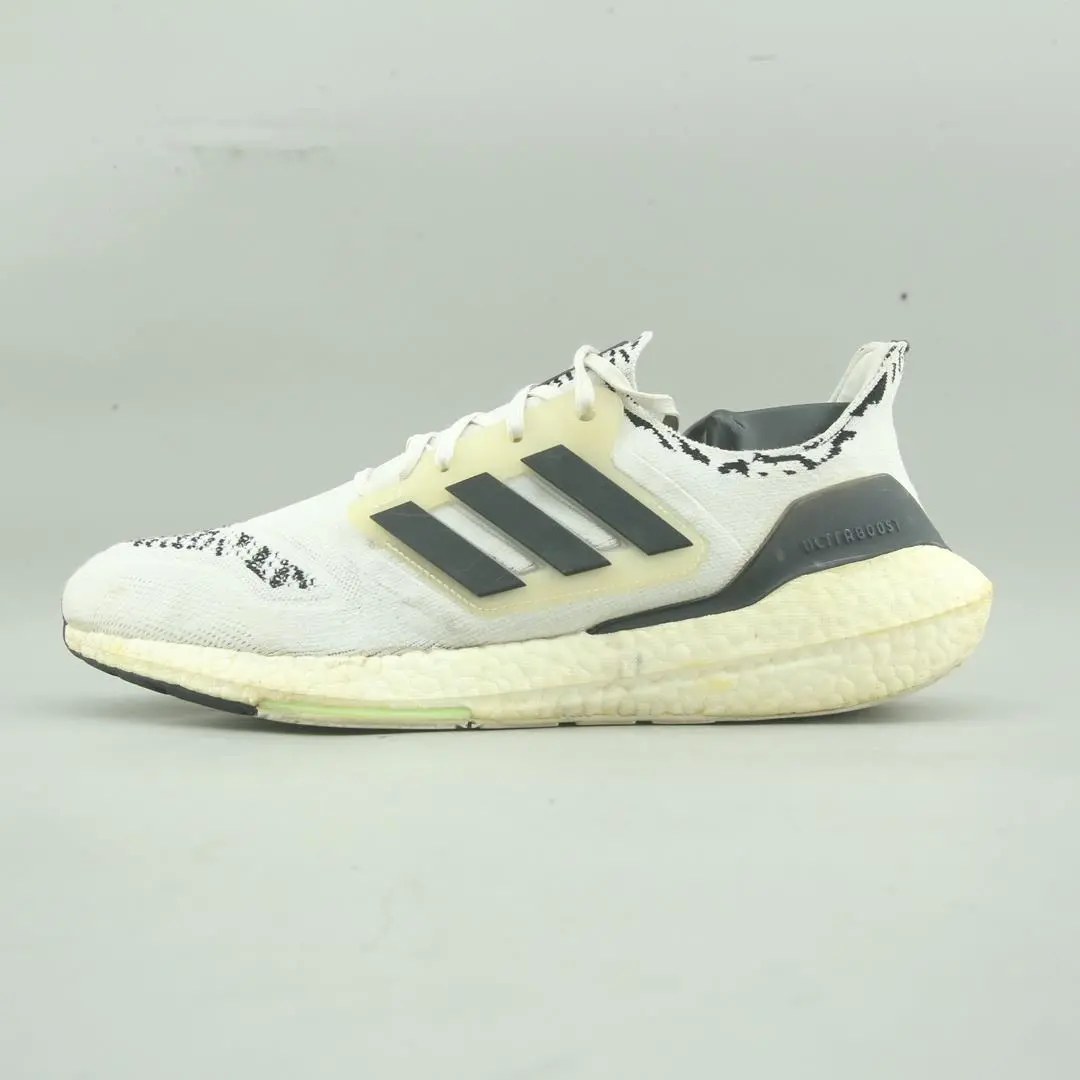 Adidas Ultra Boost 22 1
