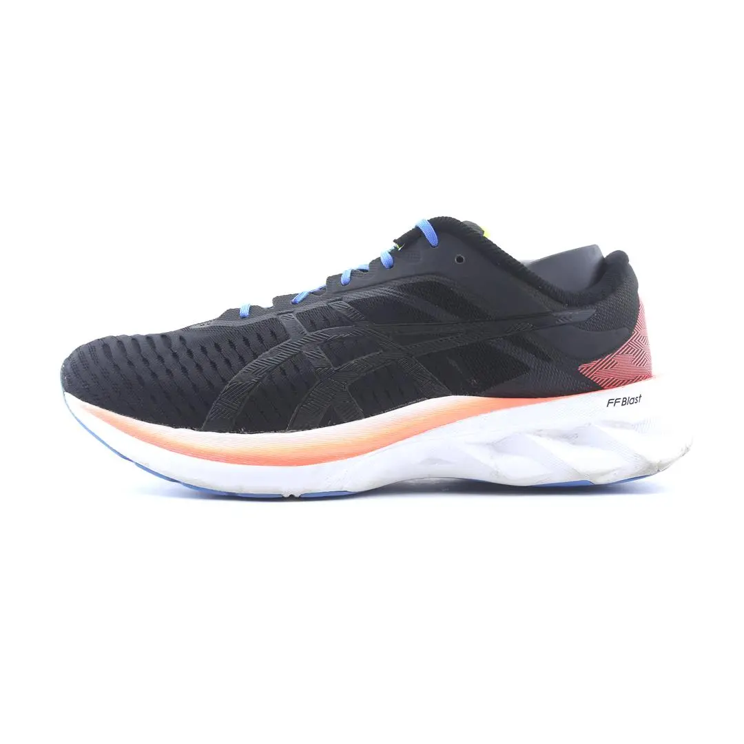 Asics Novablast 1