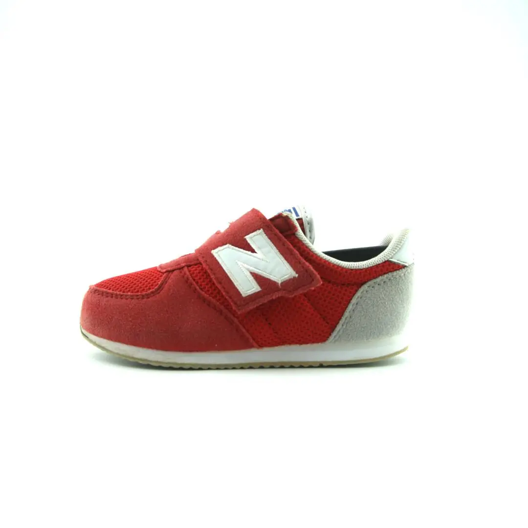 New Balance 220 1