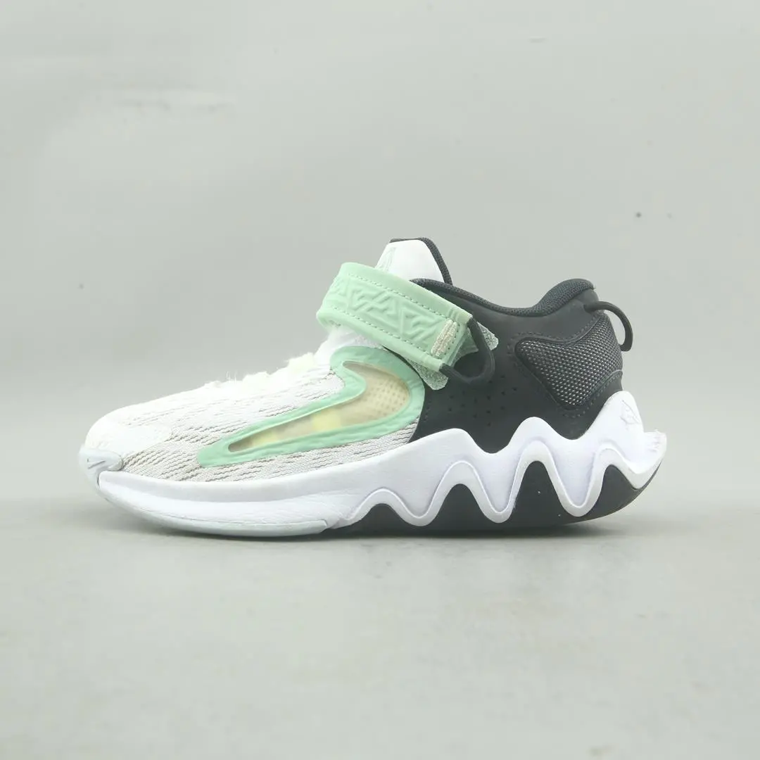 Nike Giannis Immortality 1