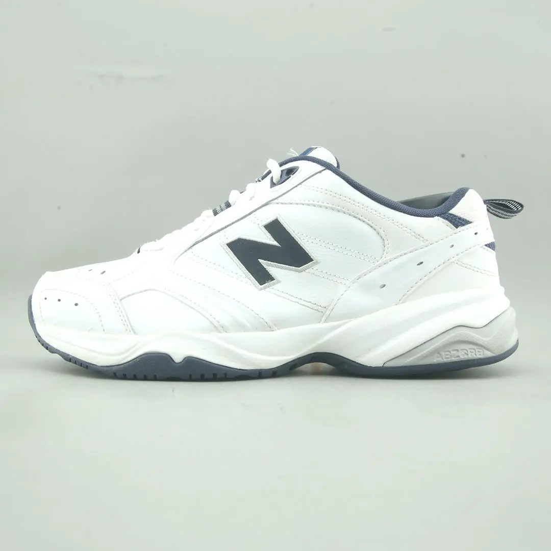 New Balance 624V2 1