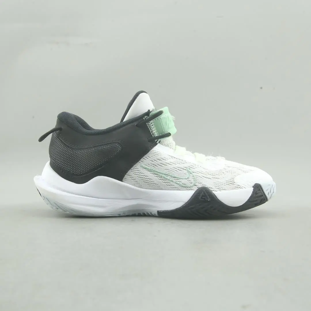 Nike Giannis Immortality 2