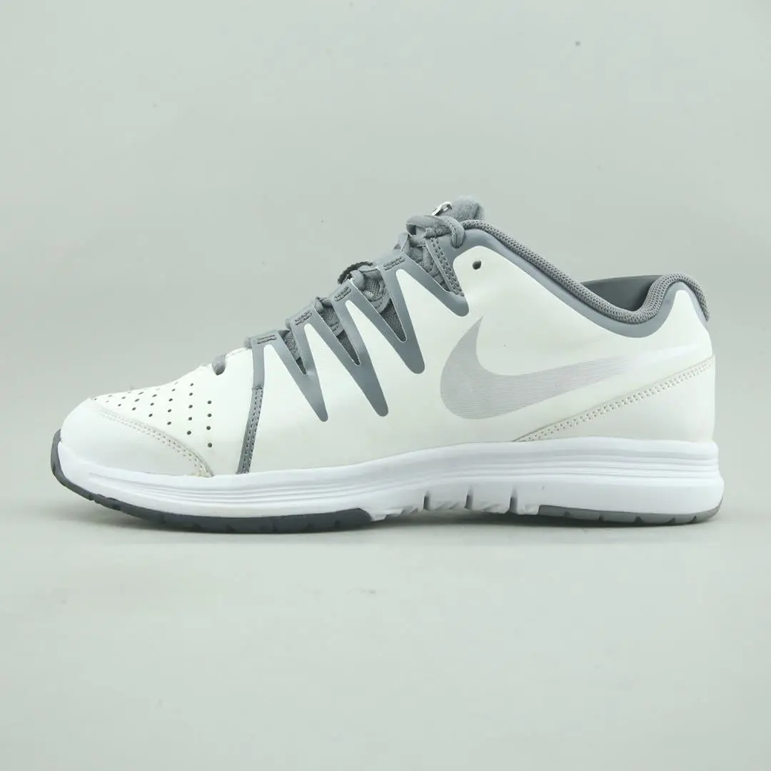 Nike Vapor Court 1