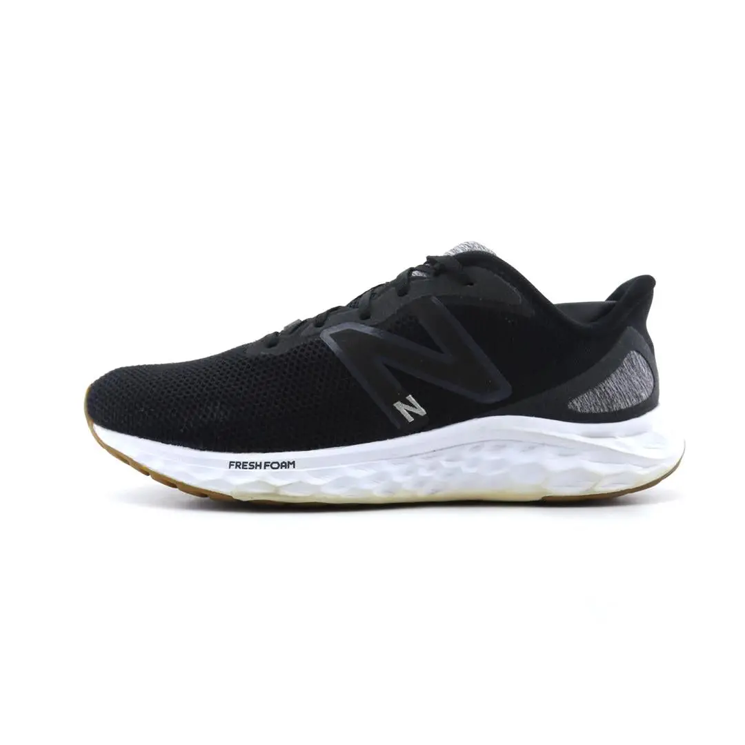 Nike Fresh Foam Arishi V4 1