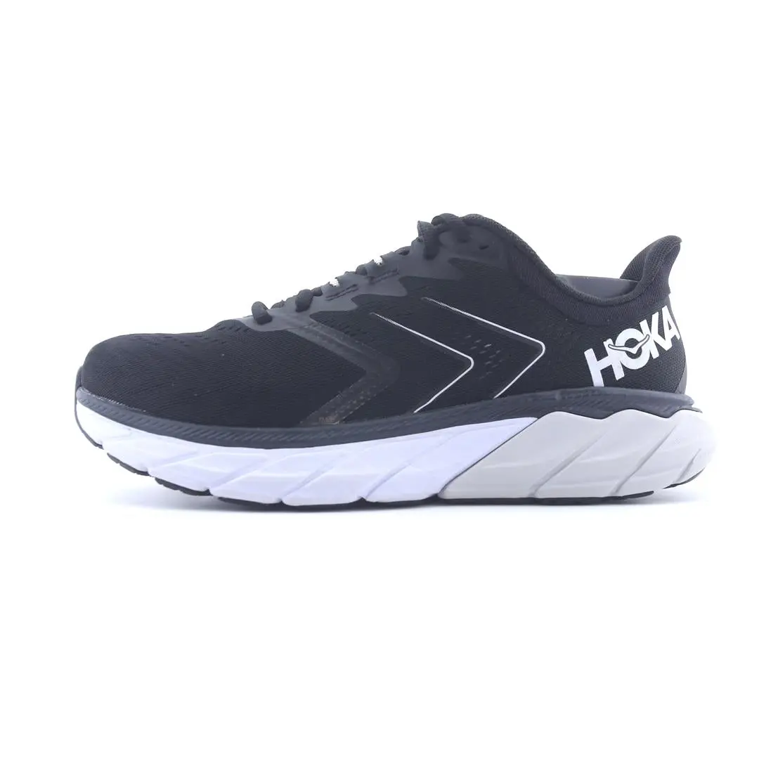 Hoka One One Arahi 5 1