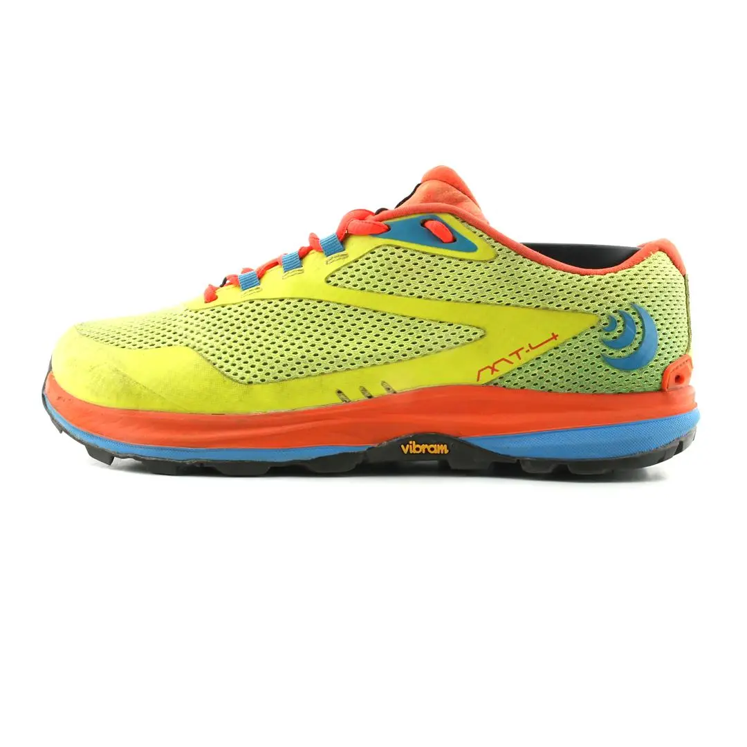 Topo Athletic Mt-4 1