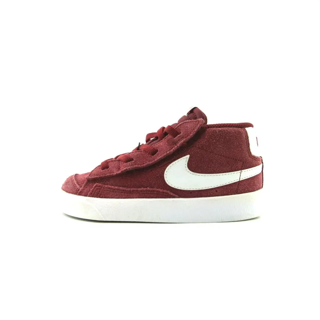 Nike  Blazer Mid '77 1