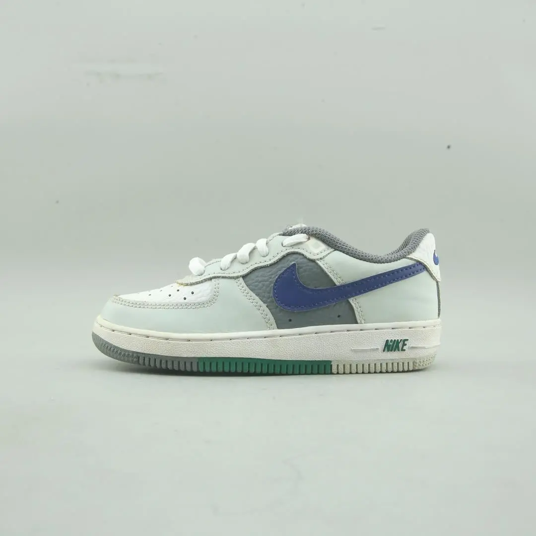 Nike Force 1 Lv8 1