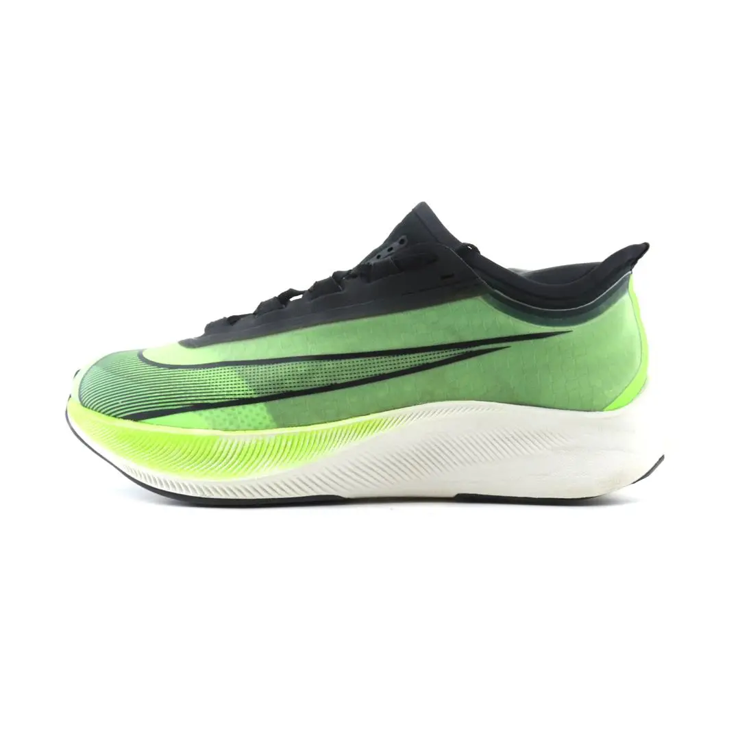 Nike Zoom Fly 3 1