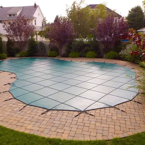 Coverlogix 1000V Solid Safety Cover 1