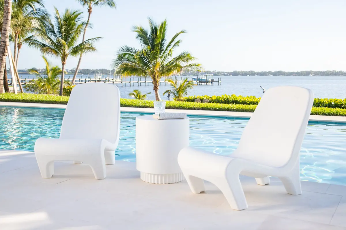Tenjam Freelo Chair - White Granite 1