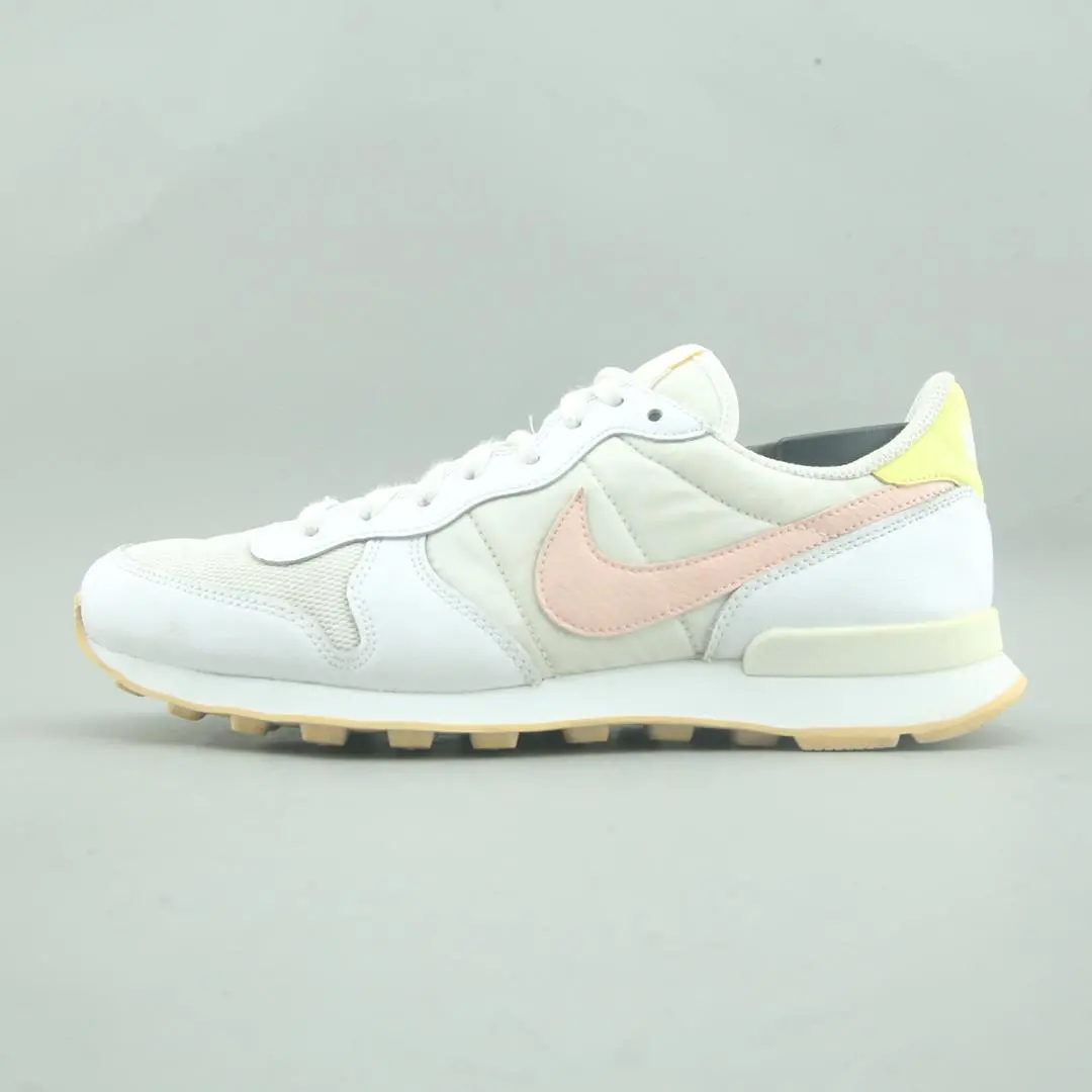 Nike Internationalist 1