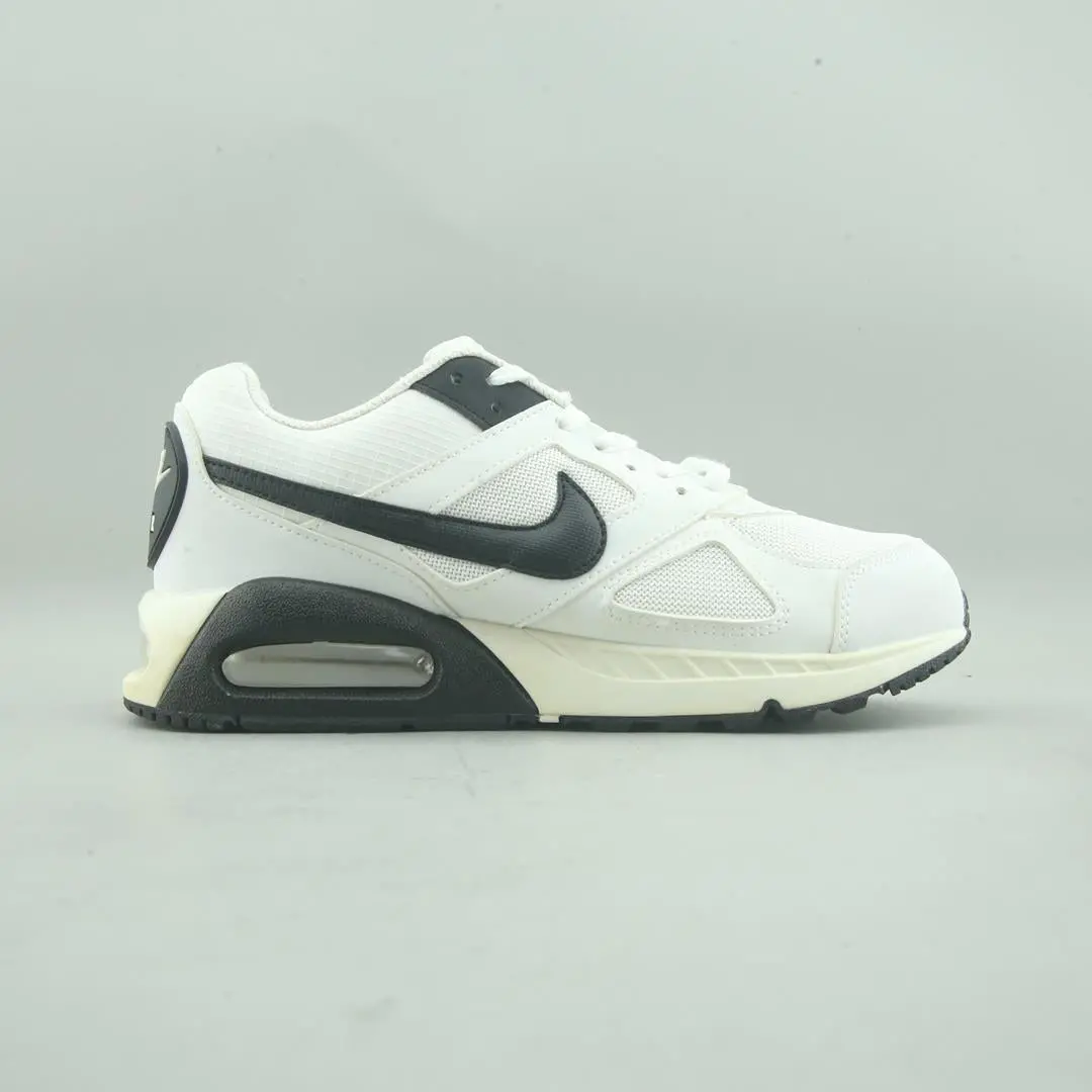Nike Air Max Ivo 2