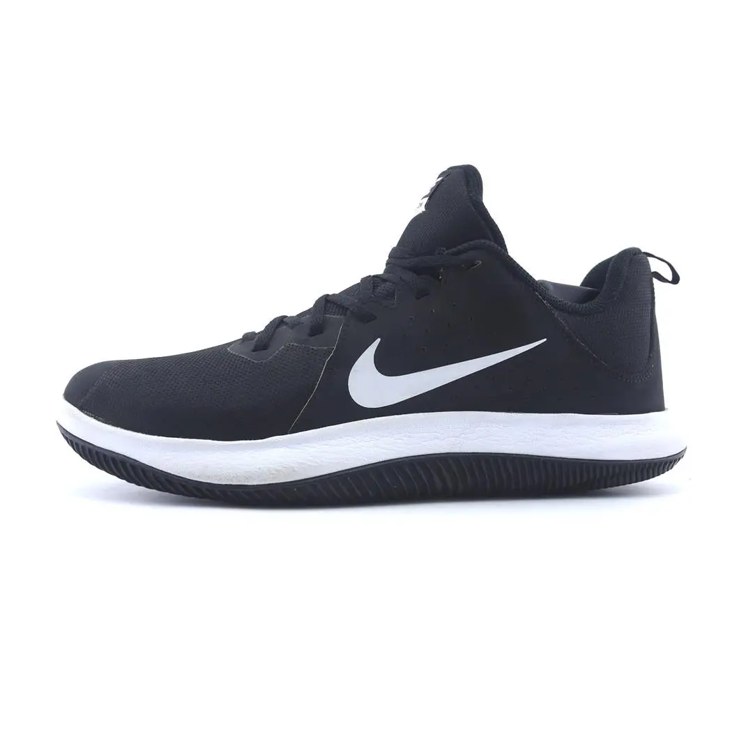 Nike Fly.By Low 1